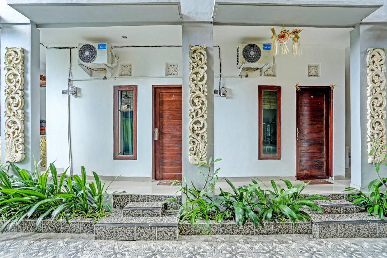Oyo 91080 Kubu D&D Guesthouse Seminyak Buitenkant foto