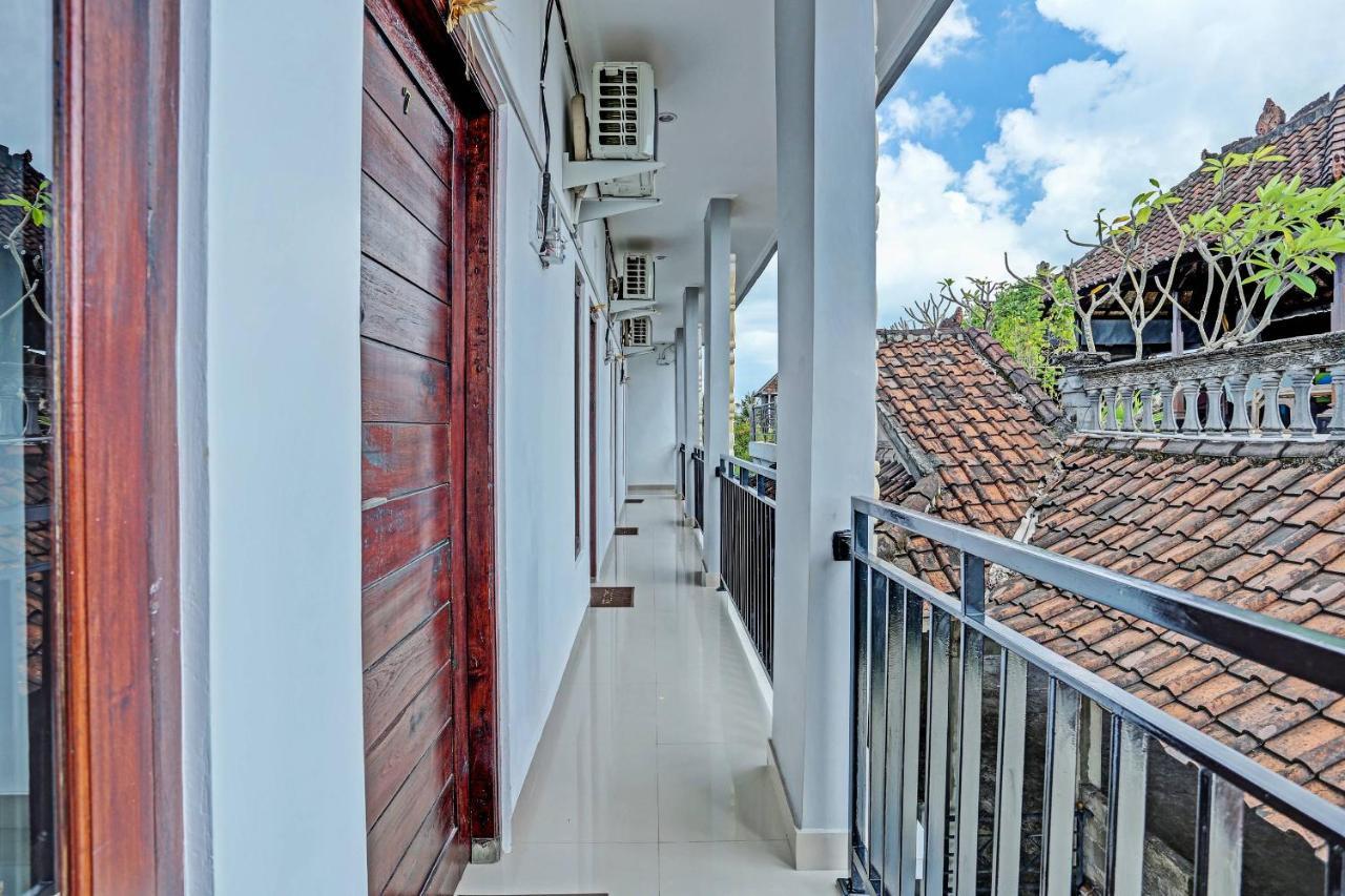 Oyo 91080 Kubu D&D Guesthouse Seminyak Buitenkant foto